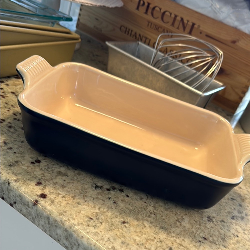 LE CREUSET HERITAGE DISH MATTE NAVY